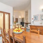 Villa With Air Conditioning And Private Outdoor Area Just 400 Meters From The *