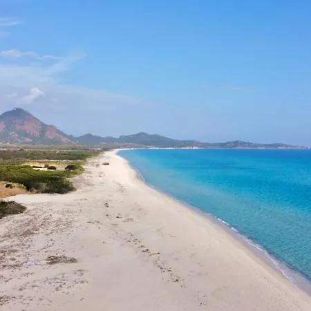 Willa With Air Conditioning And Private Outdoor Area Just 400 Meters From The Costa Rei