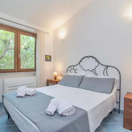 With Air Conditioning And Private Outdoor Area Just 400 Meters From The Willa